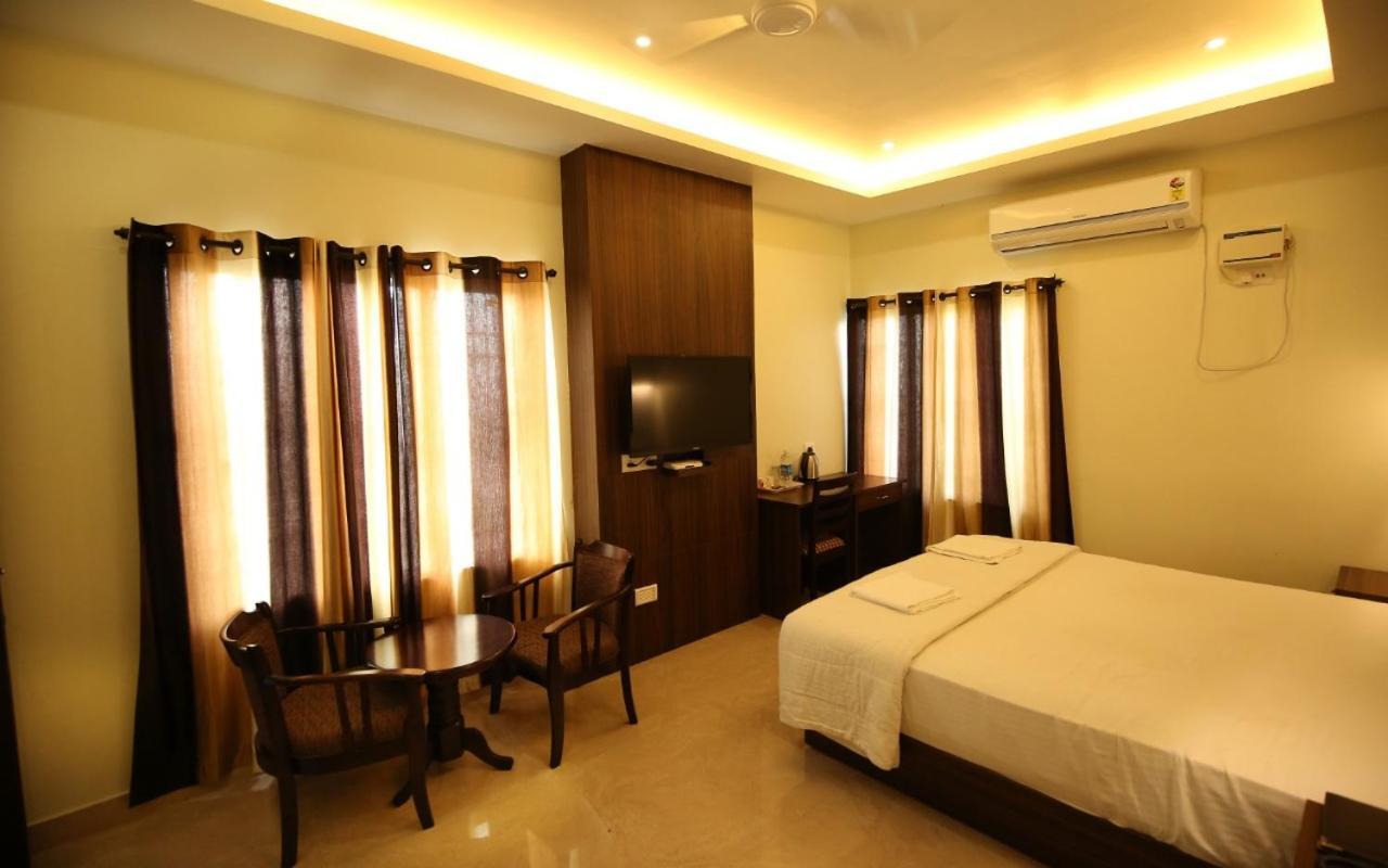 Hotel Marina Manor Port Blair Bagian luar foto