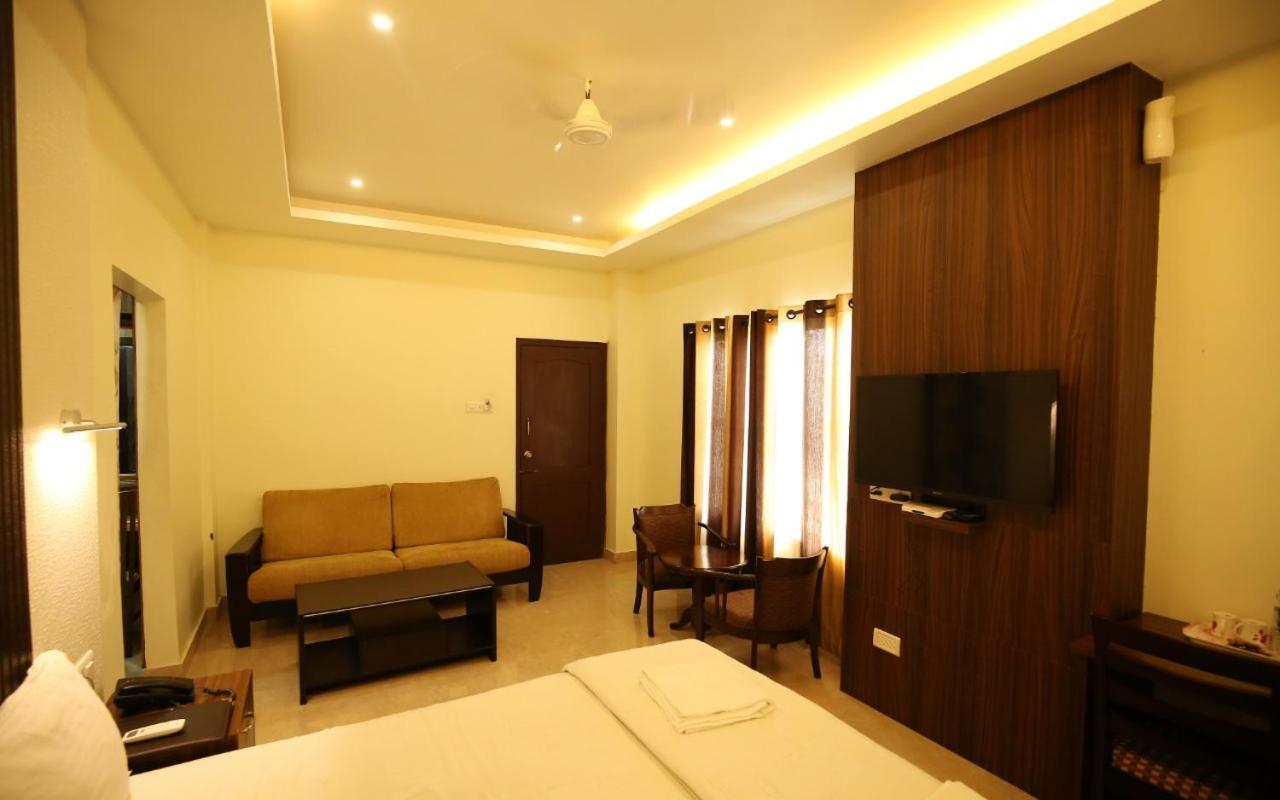 Hotel Marina Manor Port Blair Bagian luar foto