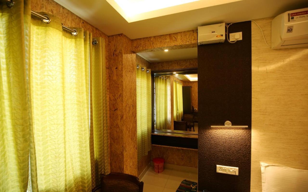 Hotel Marina Manor Port Blair Bagian luar foto