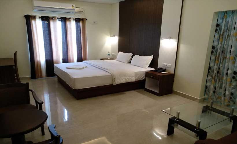 Hotel Marina Manor Port Blair Bagian luar foto